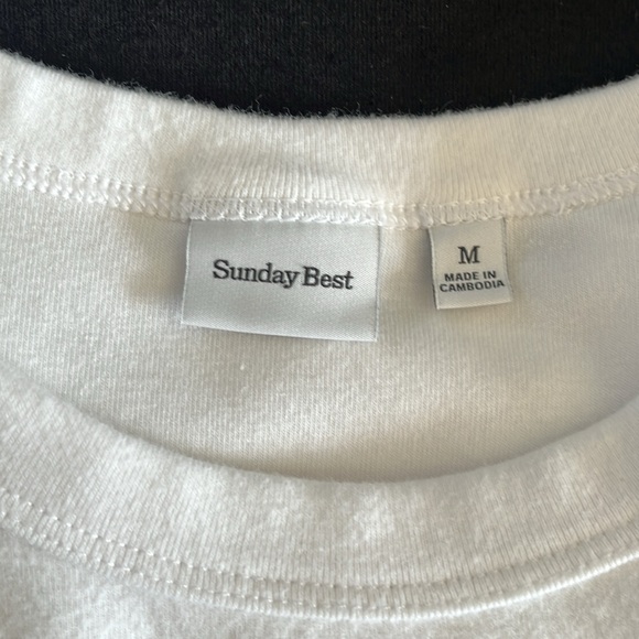 SUNDAY BEST - Picture 2 of 6